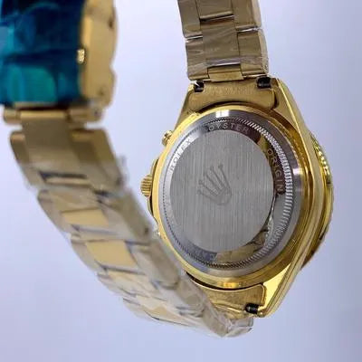 Men's Movement: Quartz, Water Resistant Watch